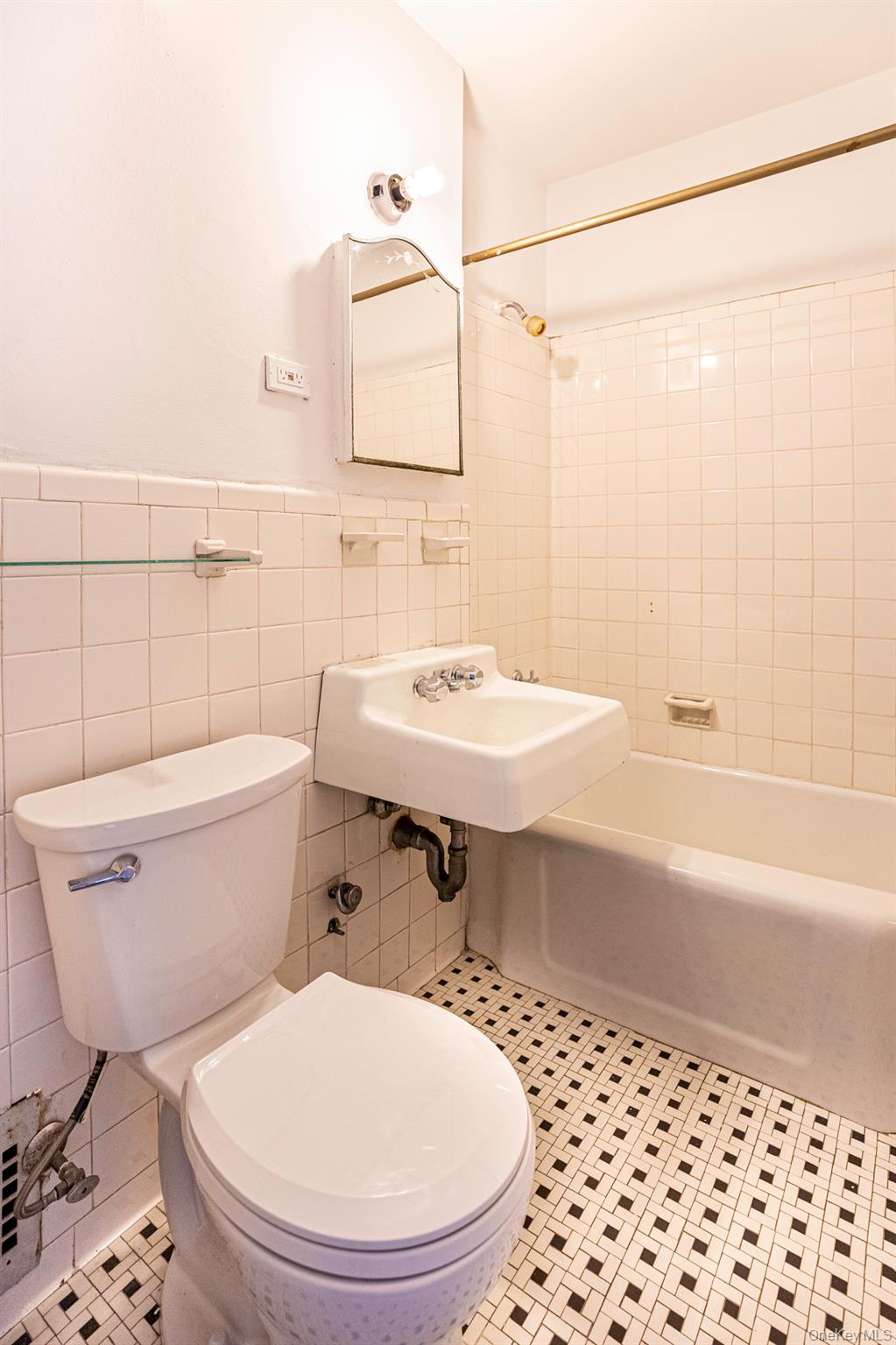 99-72 66th Road, Unit 7O Queens, NY 11374 - Photo 11 of 14