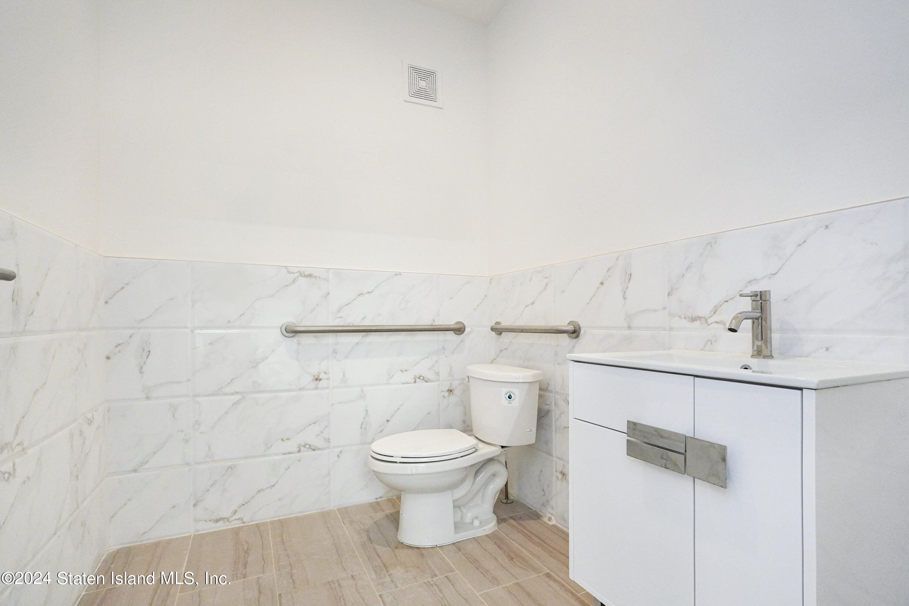 105 Fingerboard Road Staten Island, NY 10305 - Photo 13 of 44 (13)
