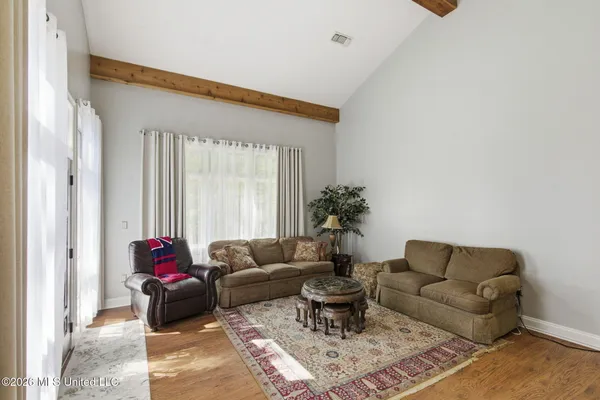 $339,999 | 1540 Lakeside Drive, Jackson, MS 39216