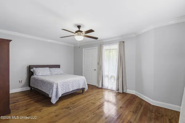 $339,999 | 1540 Lakeside Drive, Jackson, MS 39216