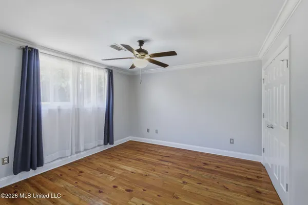 $339,999 | 1540 Lakeside Drive, Jackson, MS 39216