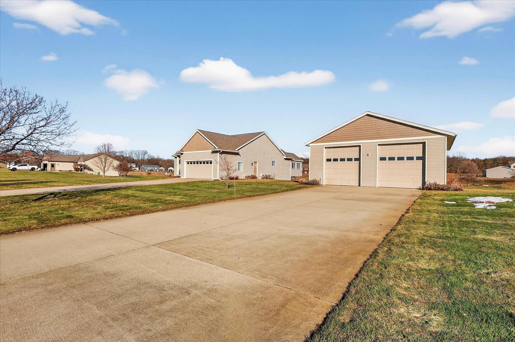 3827 Rabbit River Farms Drive Dorr, MI 49323 - Photo 4 of 50 04-3827-Rabbit-River-Farms-Dr-Dorr-MI-49