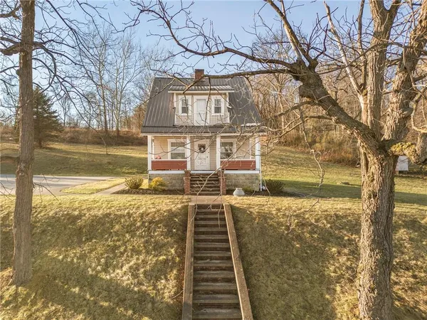 $247,000 | 2237 Ridgeview Road, Mount Pleasant, PA 15666