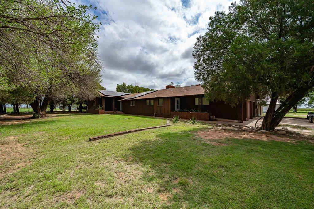 1527 Cr 165 Rochester Tx 79544 Rochester, TX 79544 - Photo 1 of 40
