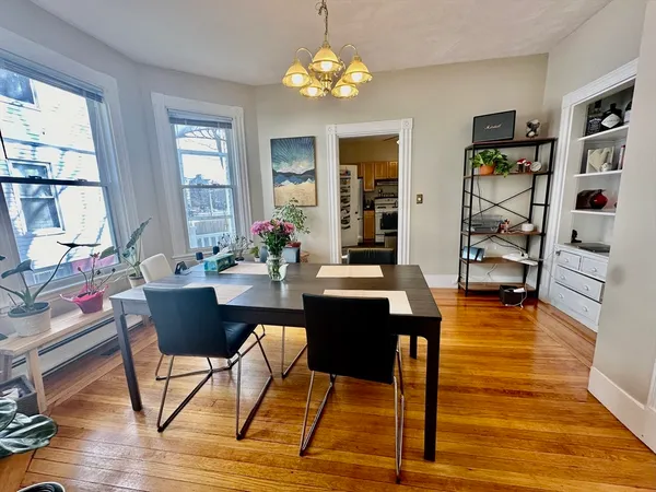 $4,000 | 6 St Paul Street, Unit 1, Cambridge, MA 02139