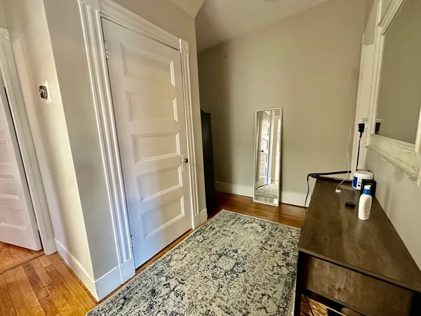 $4,000 | 6 St Paul Street, Unit 1, Cambridge, MA 02139