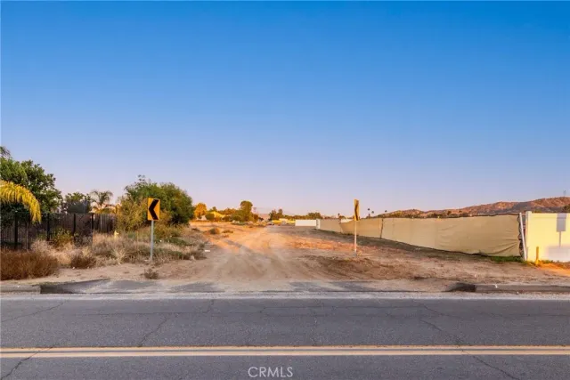 $160,000 | 0 Merger 2 Park, Nuevo, CA 92567