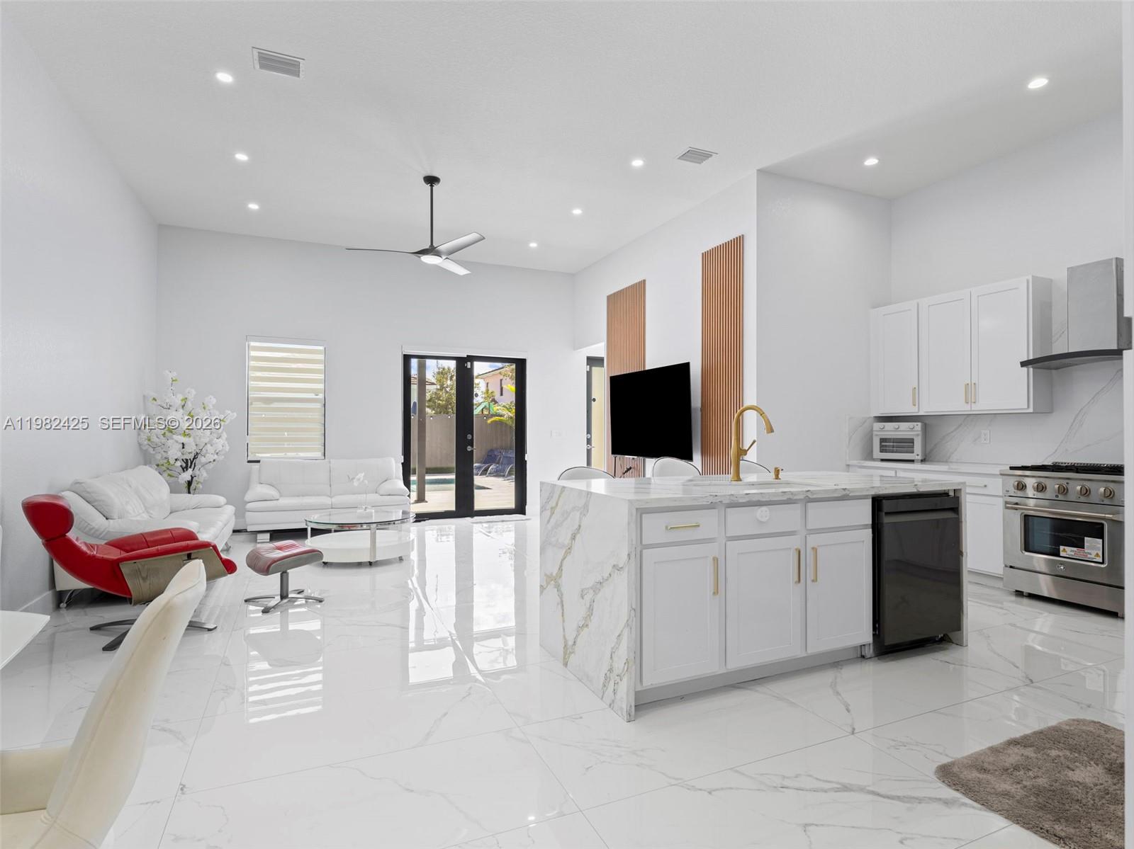 14478 Southwest 21st Street Miami, FL 33175 - Photo 5 of 67