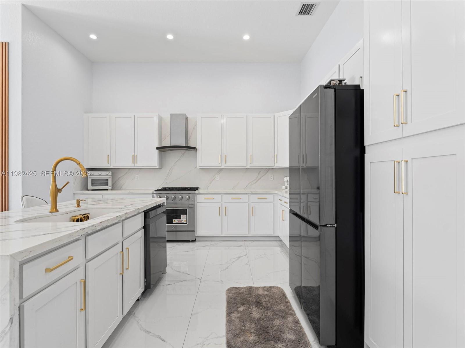 14478 Southwest 21st Street Miami, FL 33175 - Photo 6 of 67