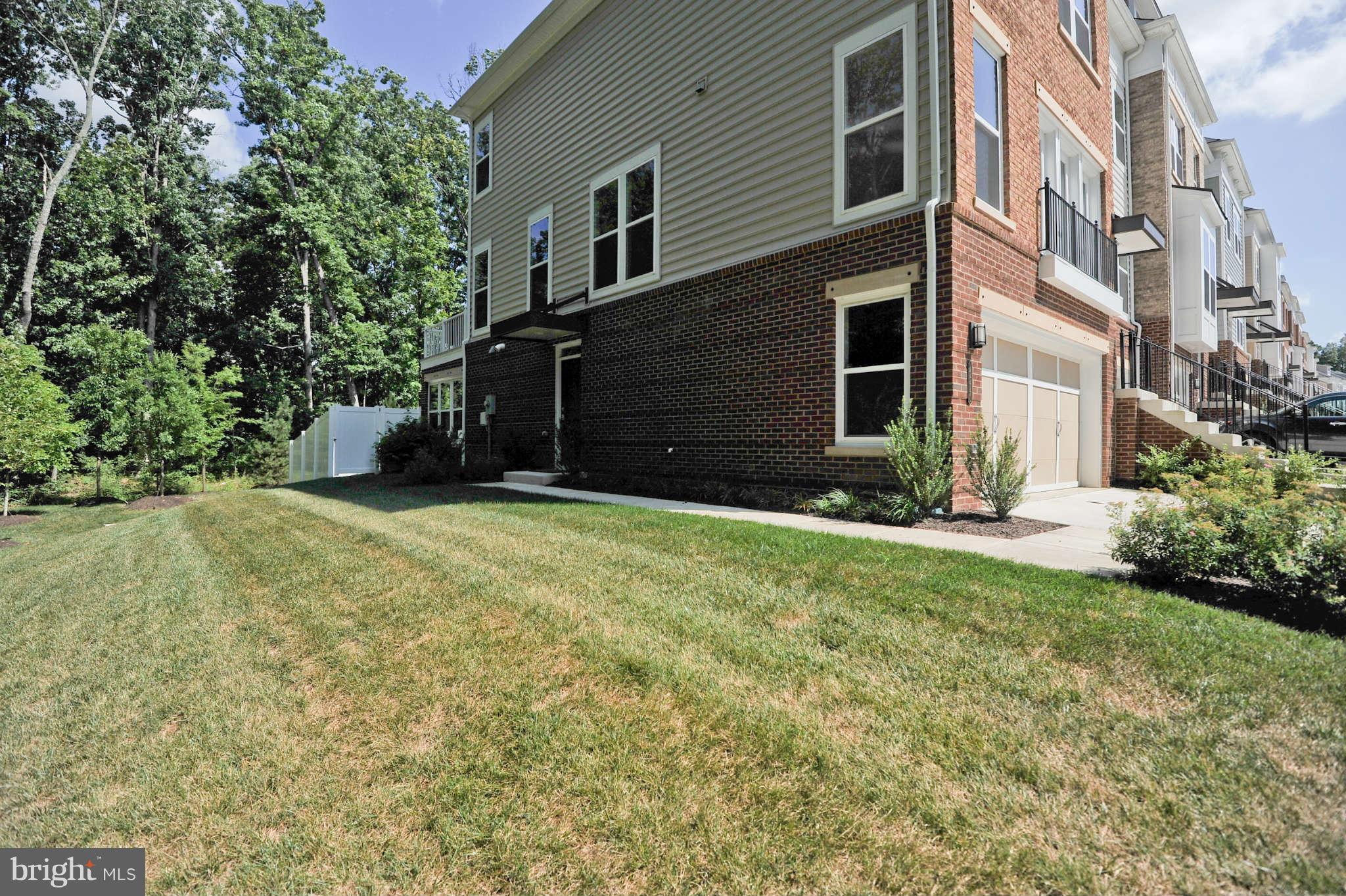 22440 Snow Powder Terrace Ashburn, VA 20148 - Photo 3 of 30 Exterior General