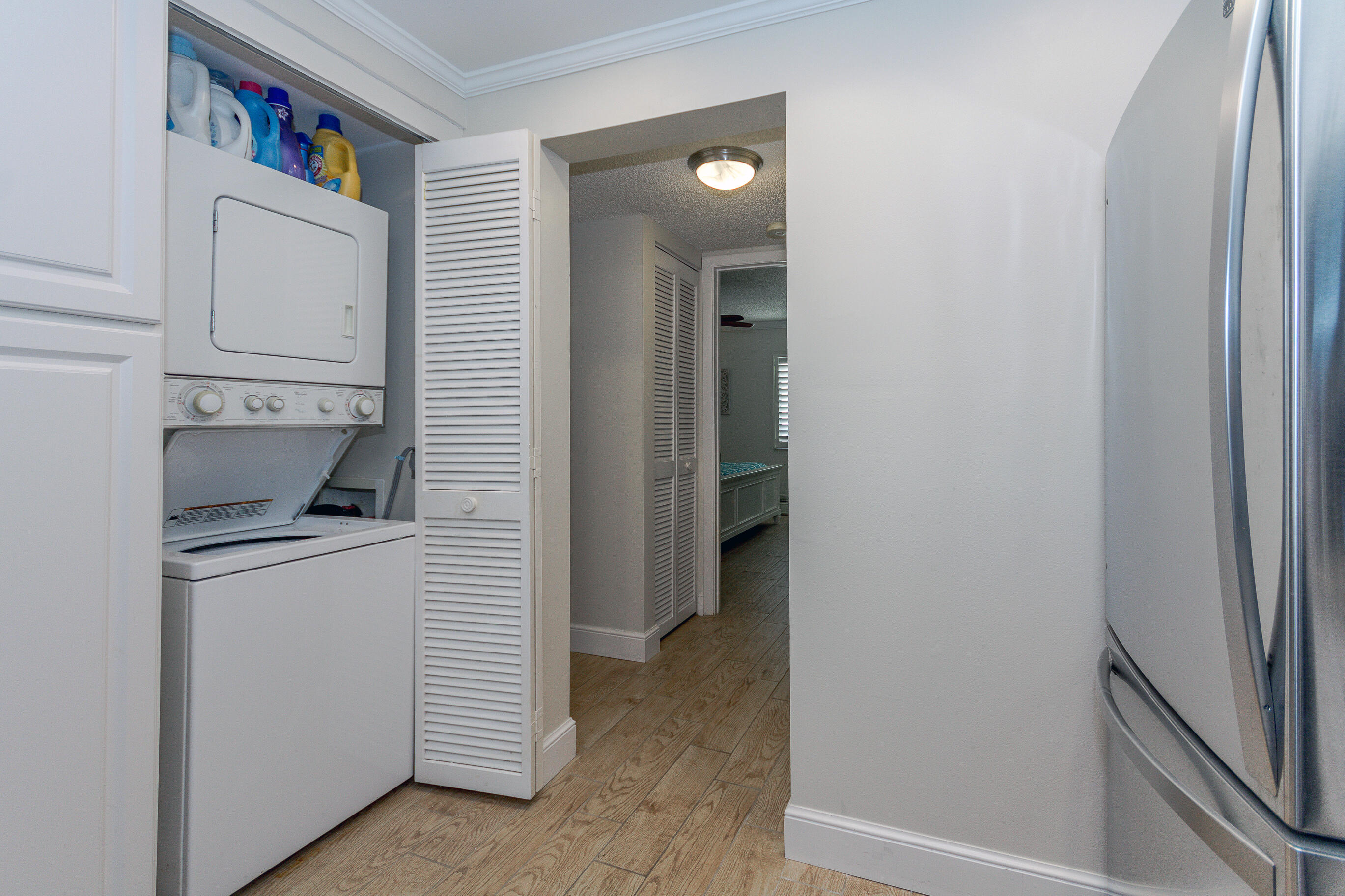 1605 Highway 1, Unit B305 Jupiter, FL 33477 - Photo 16 of 31 Washer/Dryer