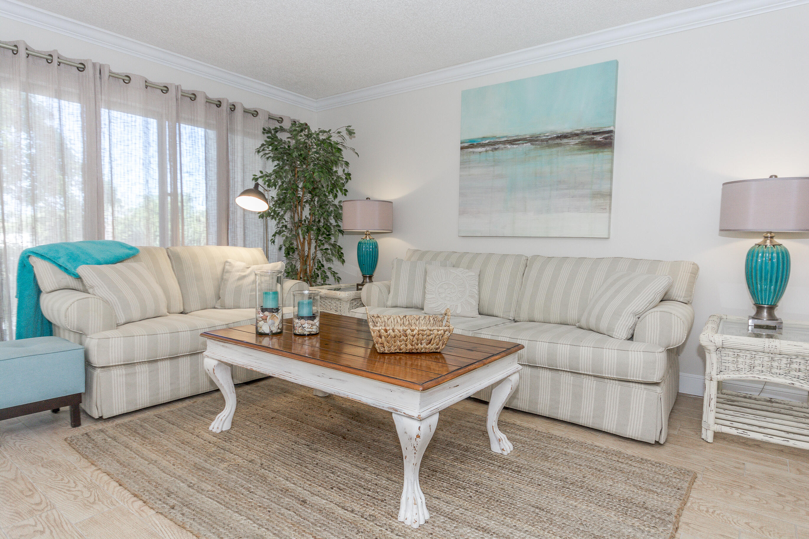1605 Highway 1, Unit B305 Jupiter, FL 33477 - Photo 6 of 31 Living Room