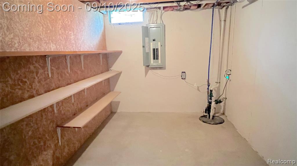 550 Cherry Grove Road, Unit 111 Canton, MI 48188 - Photo 13 of 18