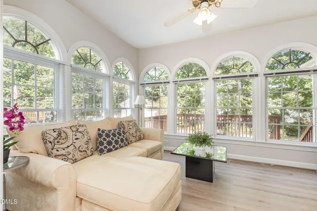 a picture of floor plan