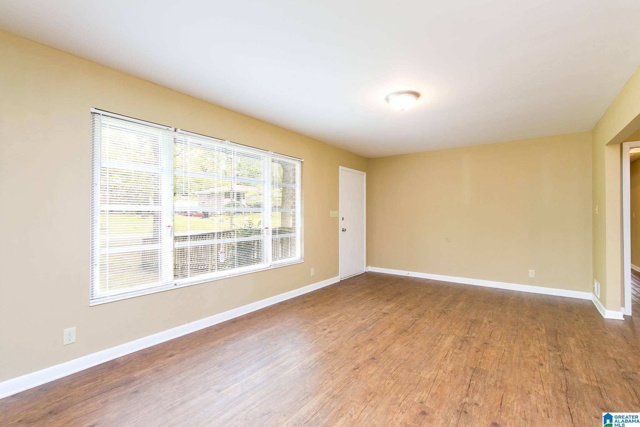 2412 5th Street Northwest Birmingham, AL 35215 - Photo 9 of 36