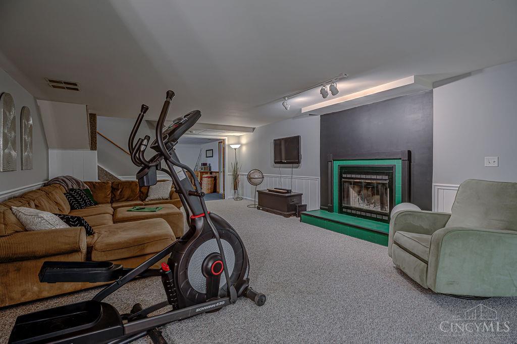 2014 Rebecca Ridge Hamilton, OH 45013 - Photo 37 of 60 Gallery Image 37