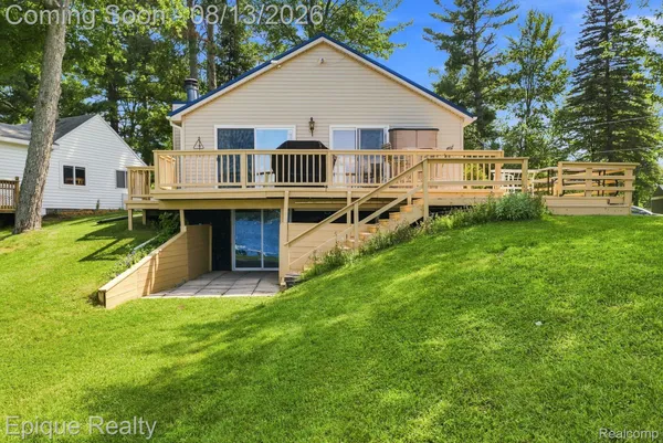 $410,000 | 8946 Thomas Street, Hale, MI 48739