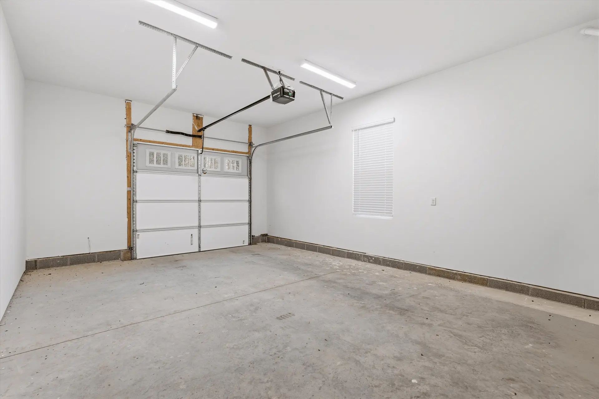 207 Fairground Street, Unit 102 Franklin, TN 37064 - Photo 65 of 70 a view of a garage