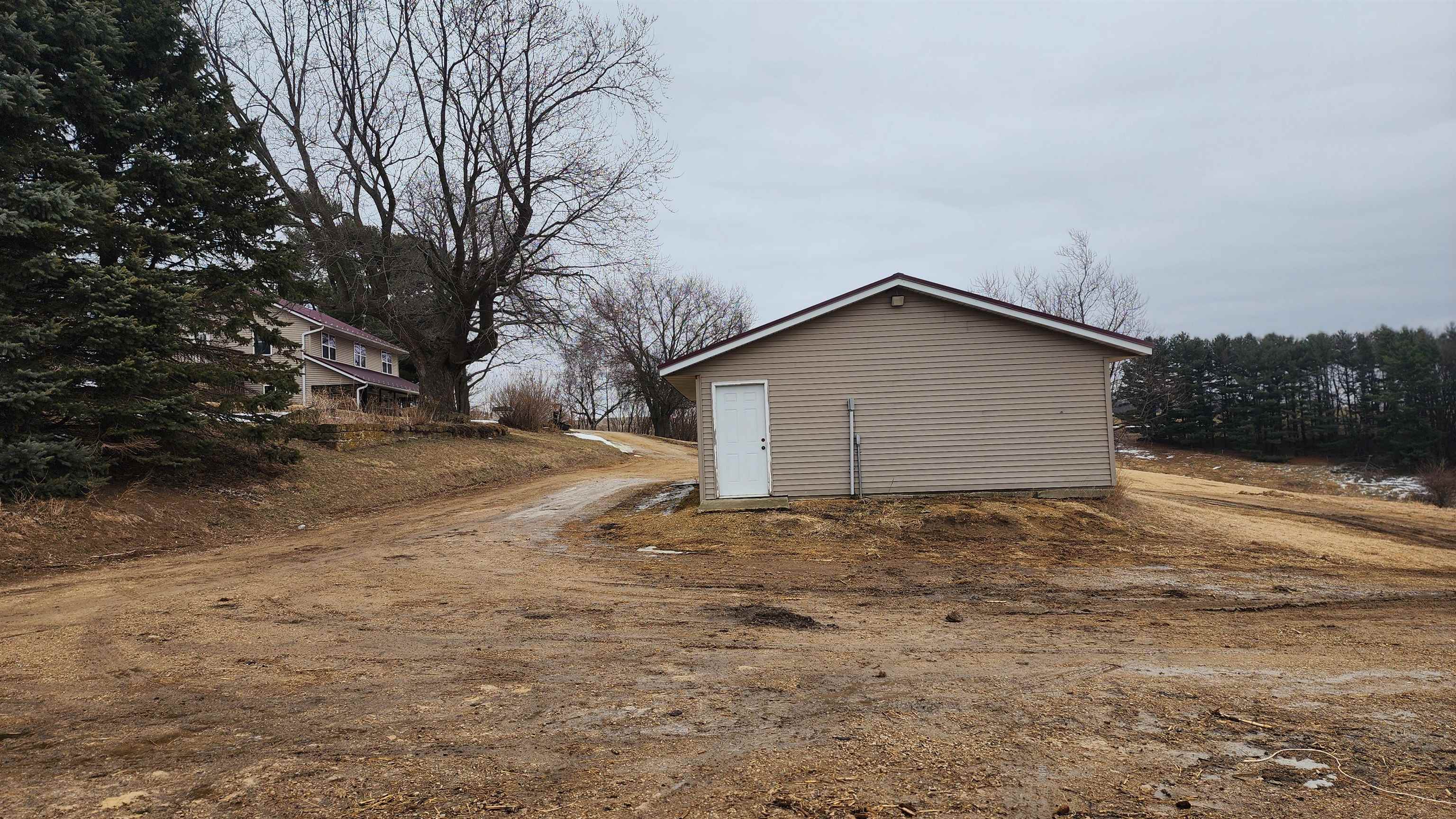 14177 Irish Ridge Road Woodman, WI 53827 - Photo 34 of 57