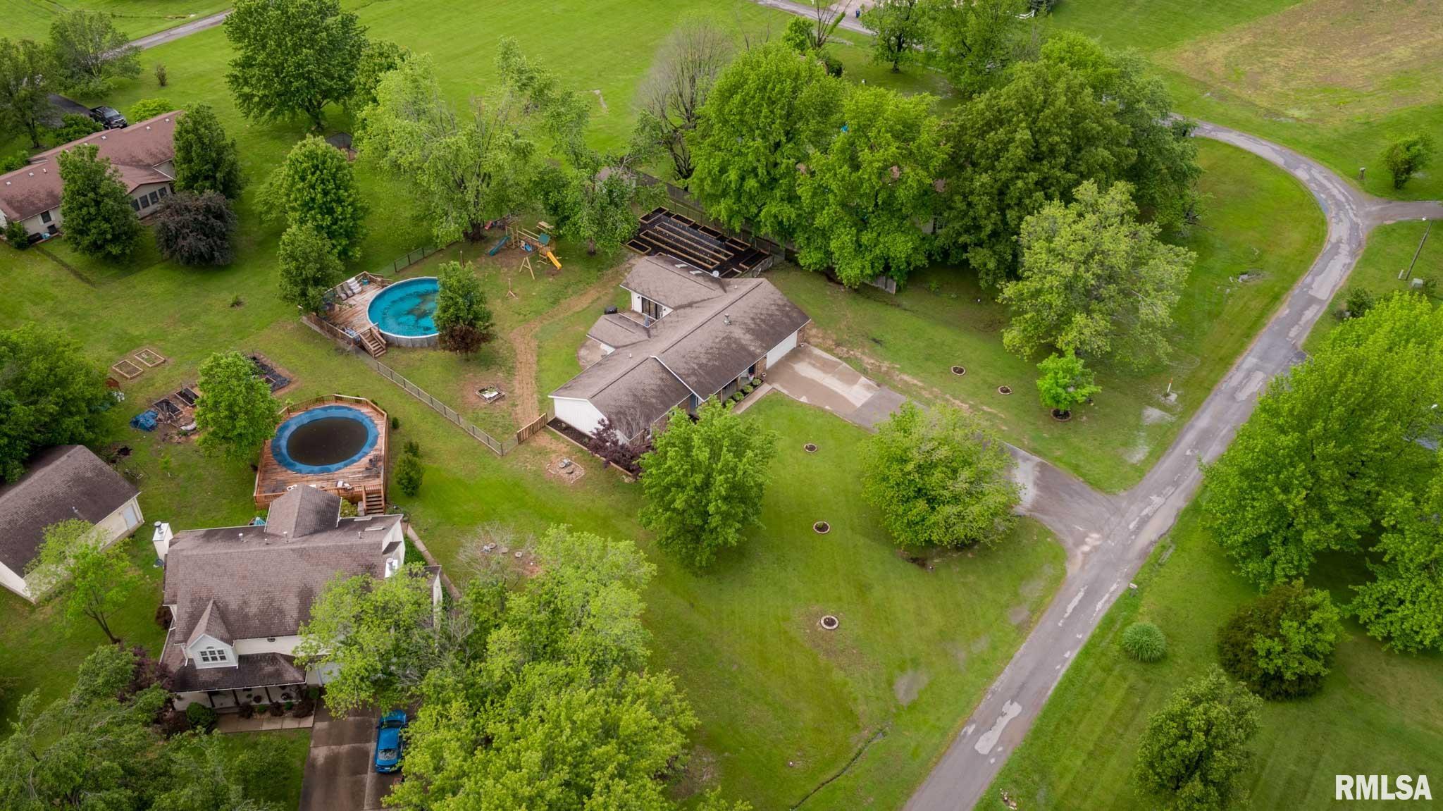 6443 Roberts Road Marion, IL 62959 - Photo 27 of 40 Gallery Image 27