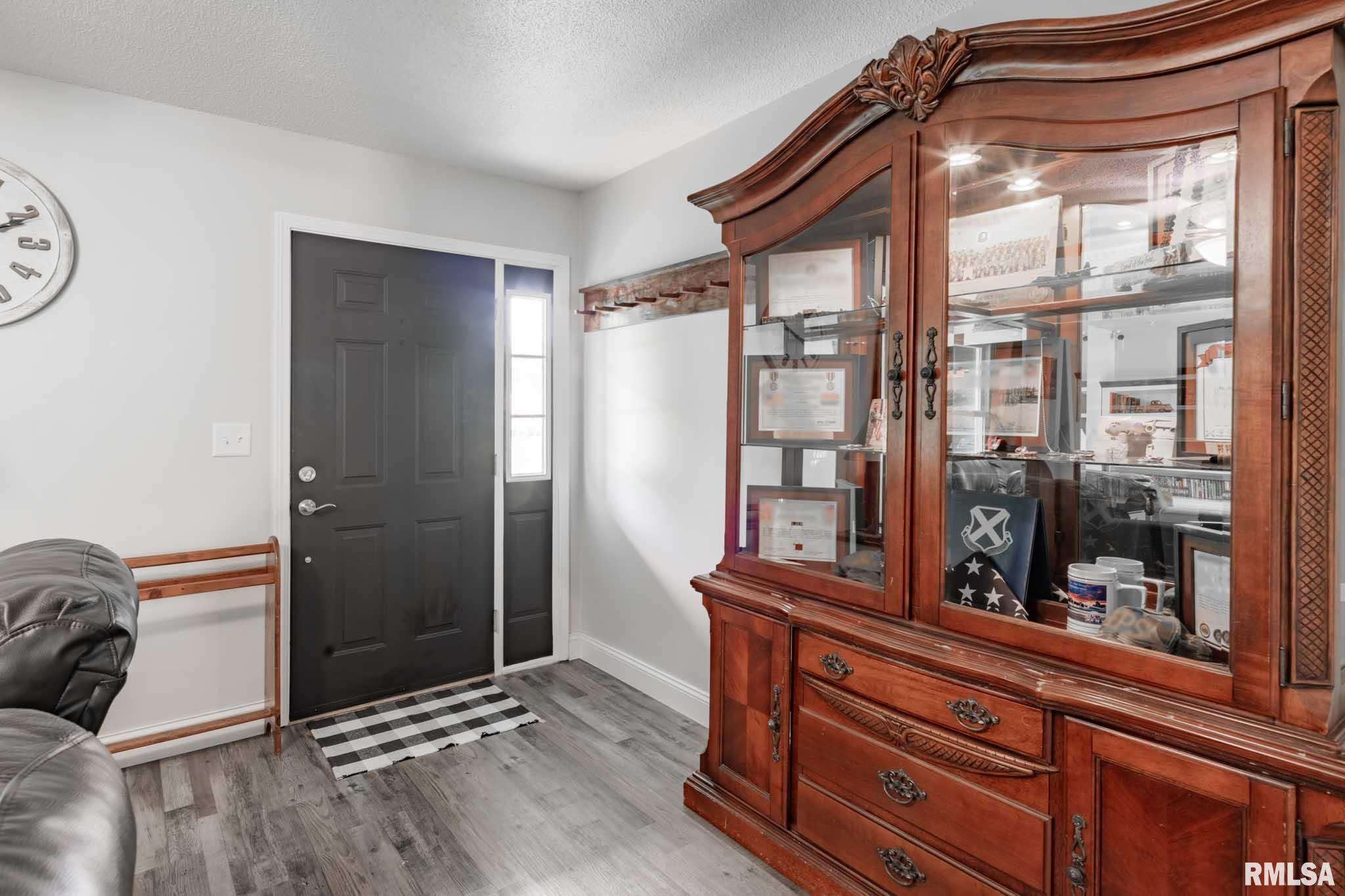 6443 Roberts Road Marion, IL 62959 - Photo 3 of 40 Gallery Image 3