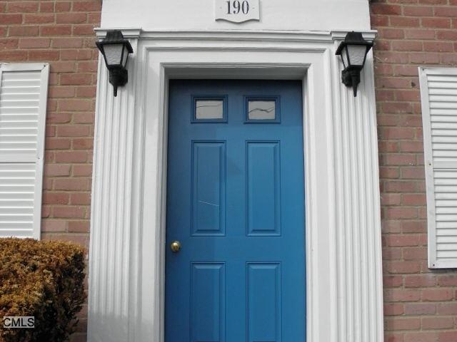 190 Seaton Road, Unit 2 Stamford, CT 06902 - Photo 1 of 1 a view of front door