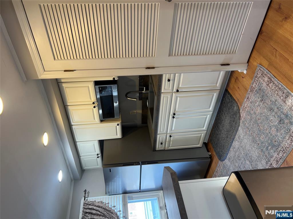 134 B Hastings Avenue Rutherford, NJ 07070 - Photo 5 of 11