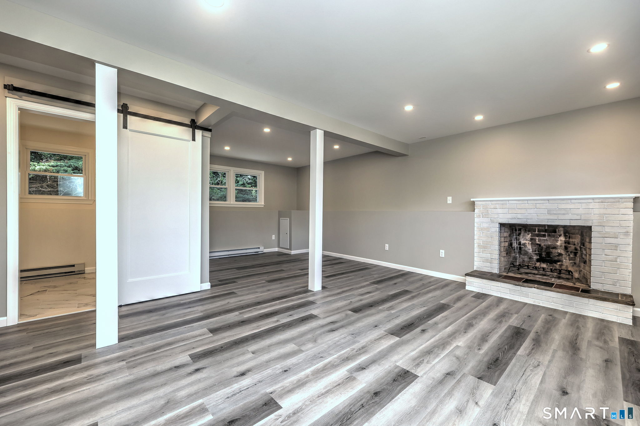 210 Cloudland Road North Haven, CT 06473 - Photo 36 of 40
