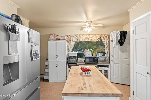 $299,900 | 4982 Highway 7, Hoosick, NY 12089