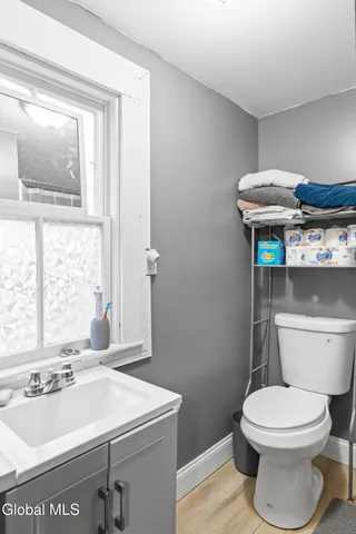 $299,900 | 4982 Highway 7, Hoosick, NY 12089