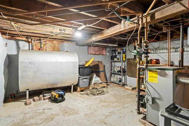 $299,900 | 4982 Highway 7, Hoosick, NY 12089