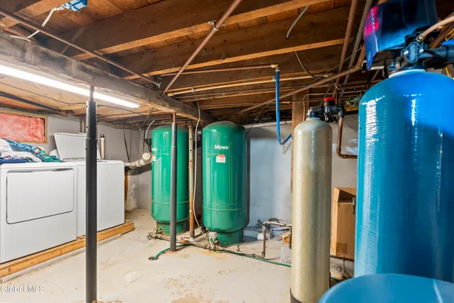 $299,900 | 4982 Highway 7, Hoosick, NY 12089