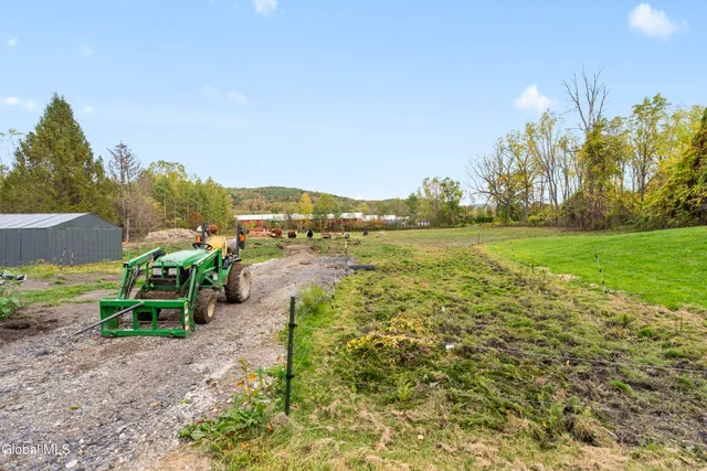 $299,900 | 4982 Highway 7, Hoosick, NY 12089