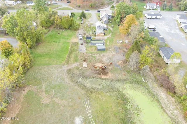 $299,900 | 4982 Highway 7, Hoosick, NY 12089