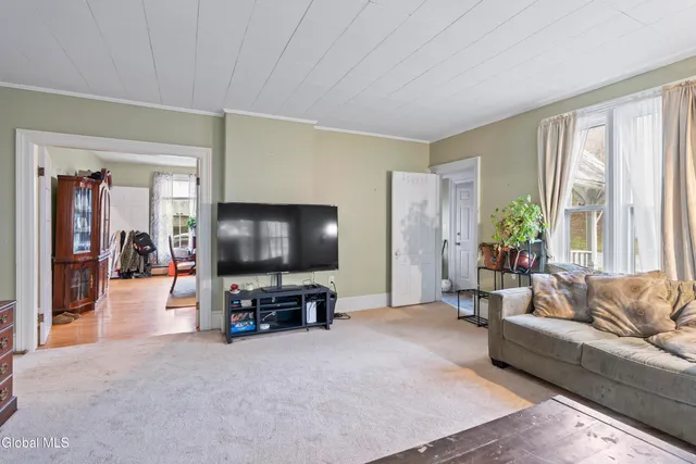 $299,900 | 4982 Highway 7, Hoosick, NY 12089