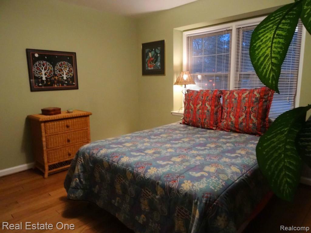 4039 Kenmore Road Berkley, MI 48072 - Photo 21 of 31 20 Bedroom - 2a.jpg