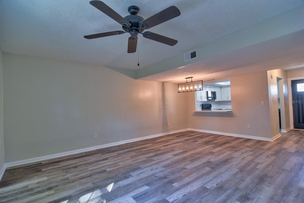 148 Douglas Road West, Unit C Oldsmar, FL 34677 - Photo 13 of 32 Gallery Image 13