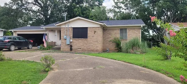 $139,000 | 410 Oak Street, Malakoff, TX 75148