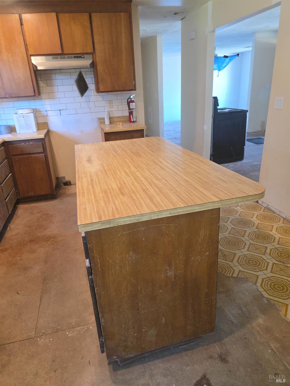 6375 San Benito Way Rohnert Park, CA 94928 - Photo 16 of 24 a bed sitting in a bathroom and sink