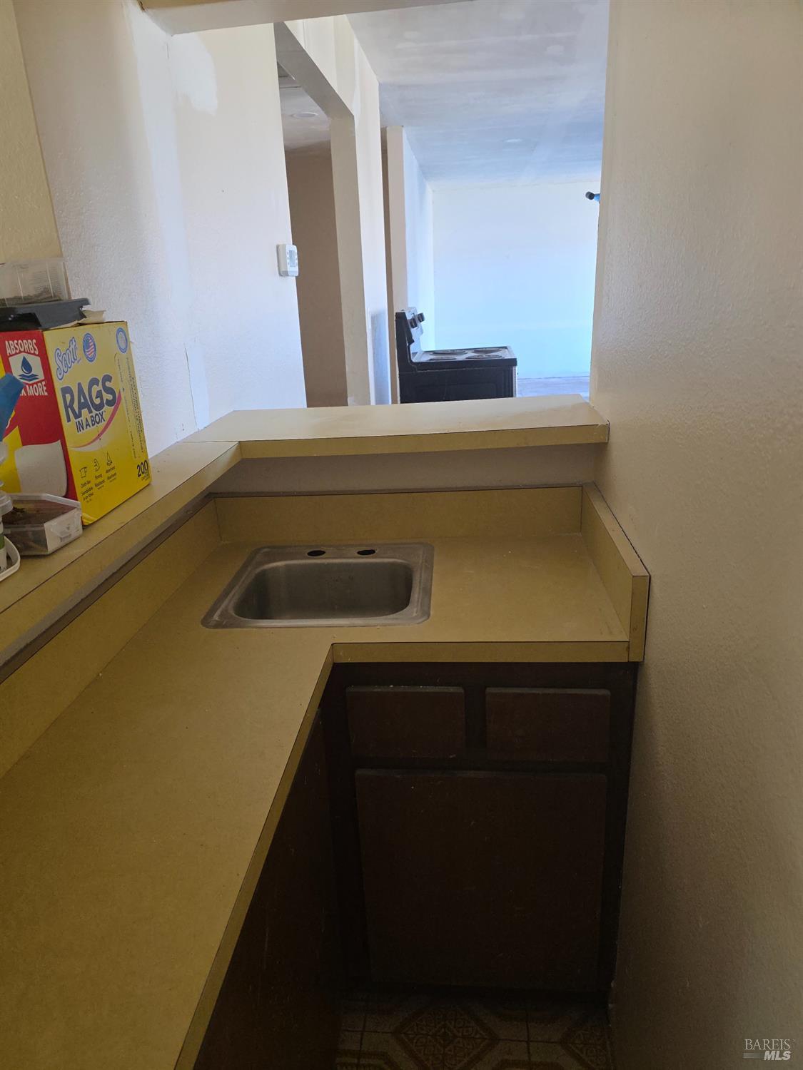 6375 San Benito Way Rohnert Park, CA 94928 - Photo 21 of 24 a utility room with dryer and washer