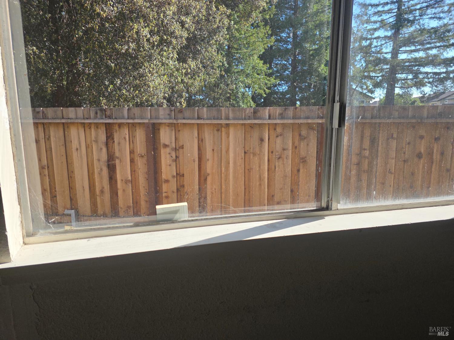 6375 San Benito Way Rohnert Park, CA 94928 - Photo 4 of 24 a view of a house with a yard