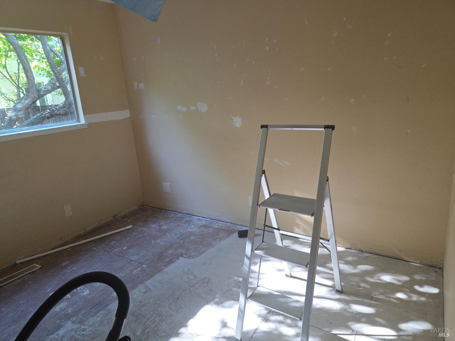 6375 San Benito Way Rohnert Park, CA 94928 - Photo 7 of 24