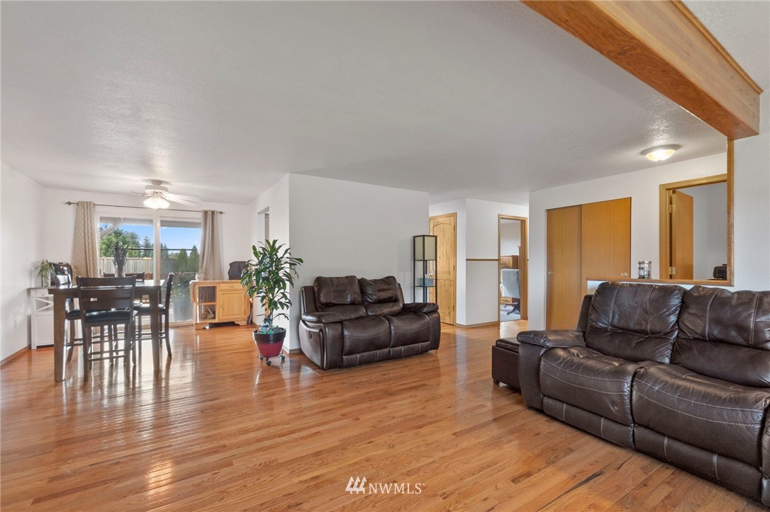 17708 Camus Drive Southwest Rochester, WA 98579 - Photo 5 of 22