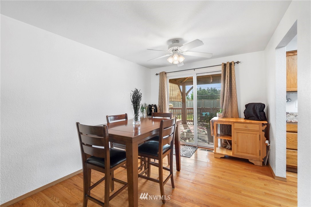 17708 Camus Drive Southwest Rochester, WA 98579 - Photo 9 of 22
