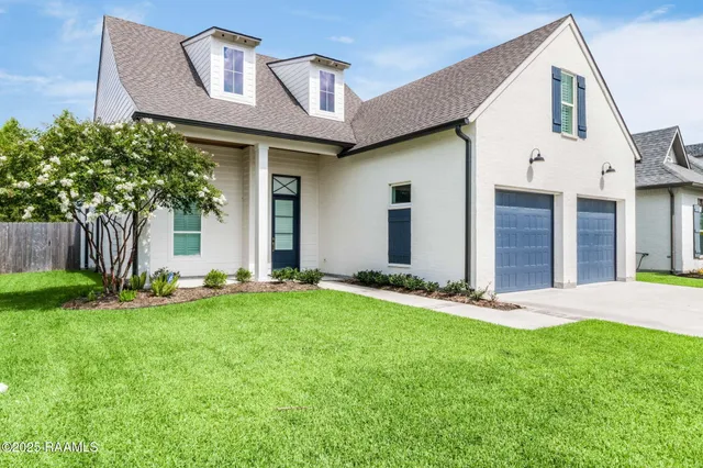 $465,000 | Undisclosed Address, Broussard, LA 70518