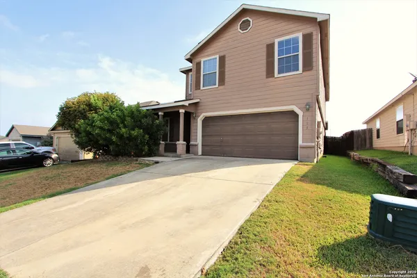$1,850 | 125 Creek Run, Cibolo, TX 78108