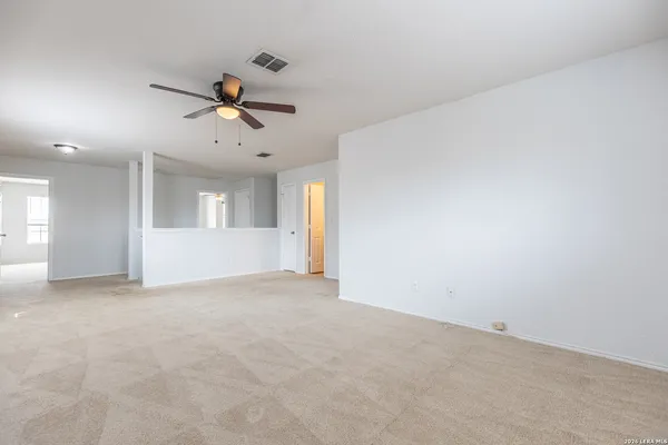 $1,850 | 125 Creek Run, Cibolo, TX 78108
