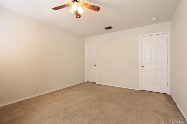 $1,850 | 125 Creek Run, Cibolo, TX 78108