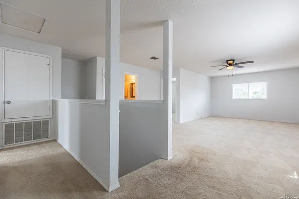 $1,850 | 125 Creek Run, Cibolo, TX 78108