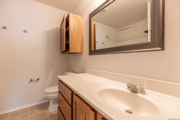 $1,850 | 125 Creek Run, Cibolo, TX 78108